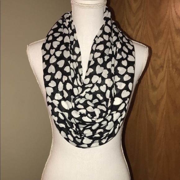 GAP scarf - Picture 1 of 1